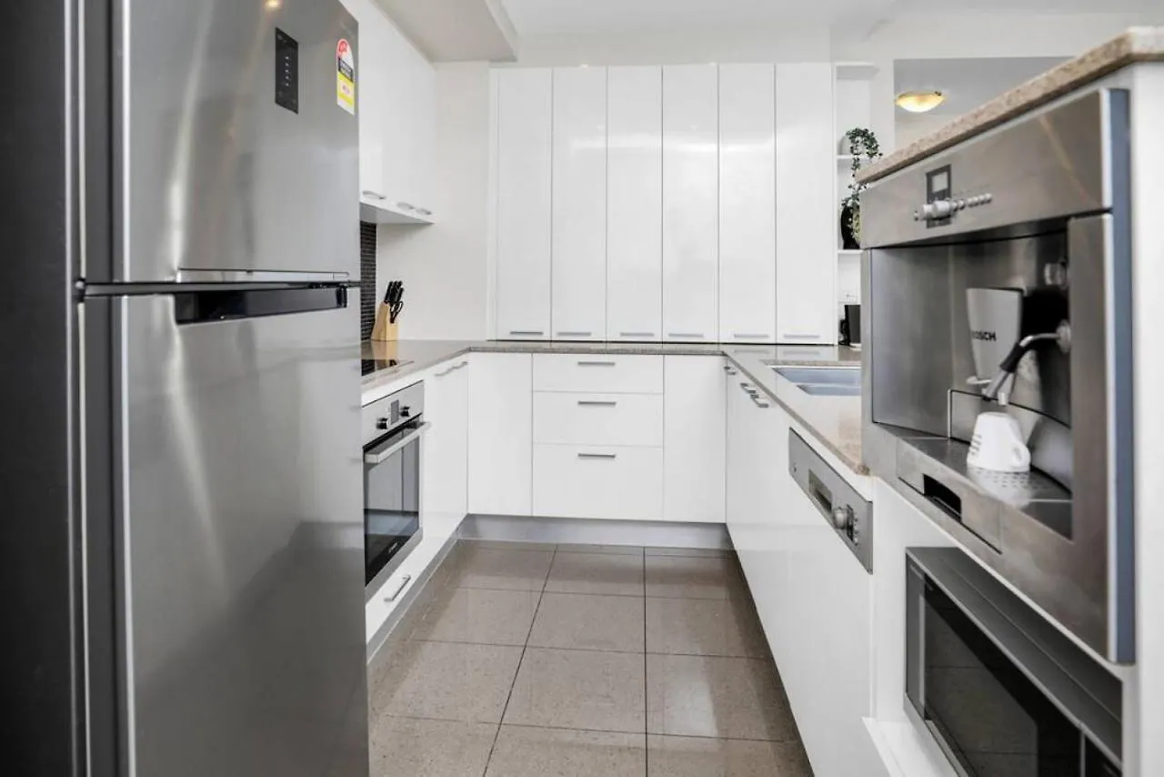 Pool View City Centre Apartment 202 ケアンズ オーストラリア